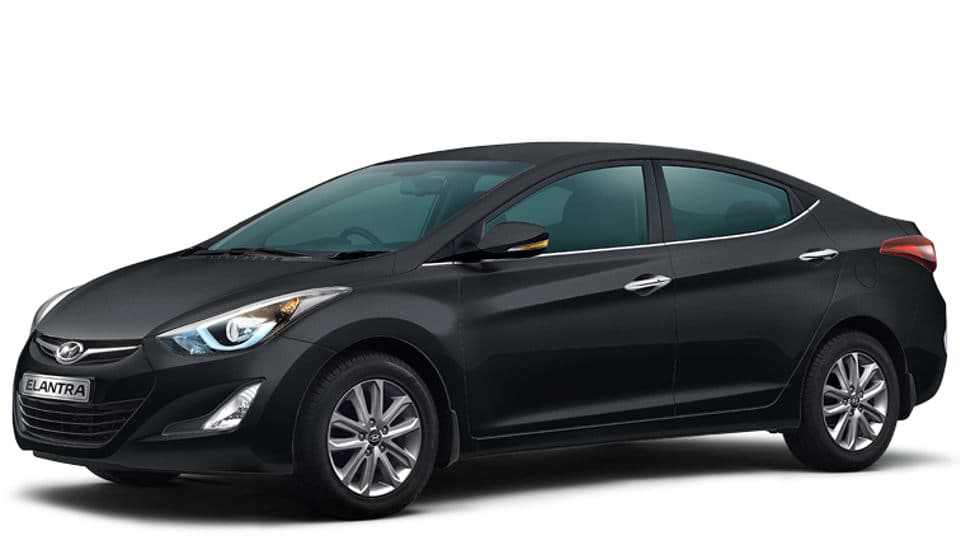 Hyundai Elantra thumbnail 2