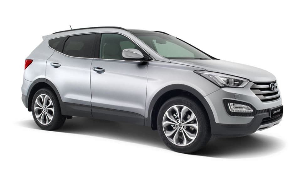 Hyundai Santa Fe 2WD AT thumbnail 2