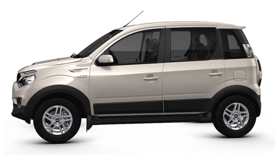 Mahindra NuvoSport N8 thumbnail 5