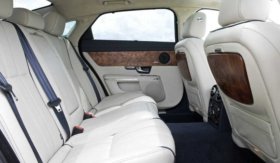 Jaguar XJ thumbnail 5