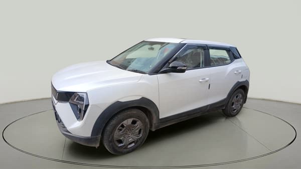Mahindra XUV 3XO thumbnail 11