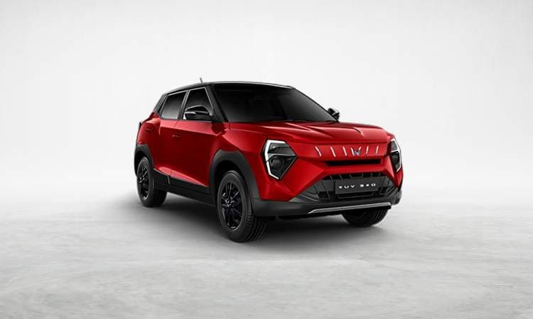 Mahindra XUV 3XO AX5 thumbnail 3