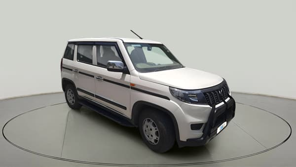 Mahindra Bolero Neo N8 thumbnail 2