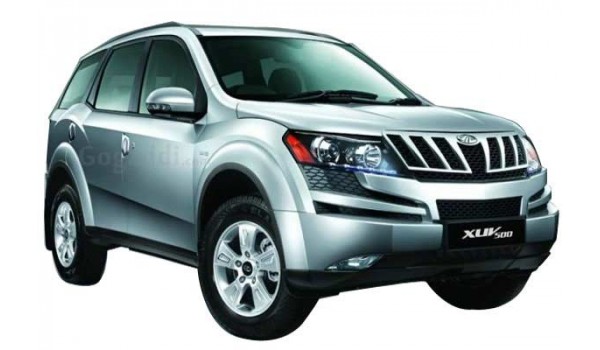 Mahindra XUV500 W6