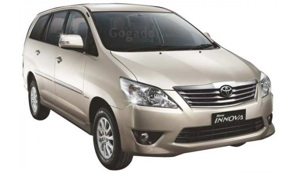 Toyota Innova 2012 2.5 GX 8 STR BS-IV