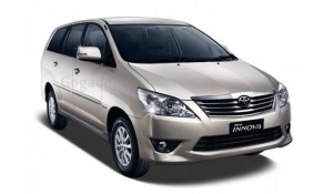 Toyota Innova 2012 2.5 VX 7 STR BS-III