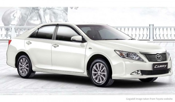 Toyota Camry W1 (MT) Toyota Camry W1 (MT)