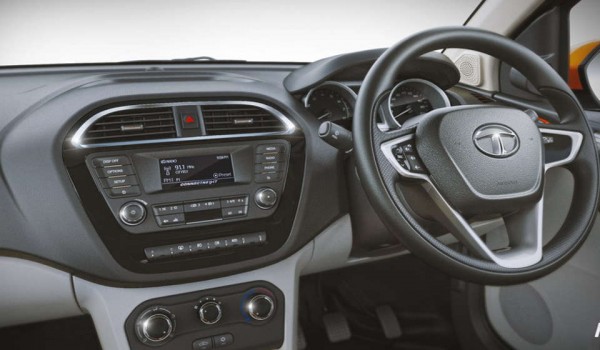 Tata Tiago Revotron XM Tata Tiago Revotron XM